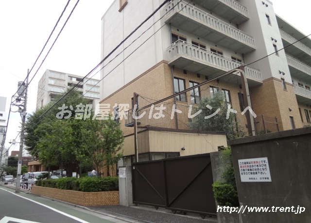 Junior high school. Joshigakuin junior high school ・ 701m until high school (junior high school)