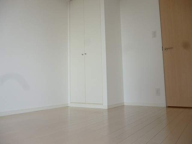 Living and room. RESIDIA Ichigaya of Western-style