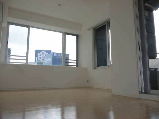 Living and room. RESIDIA Ichigaya of living