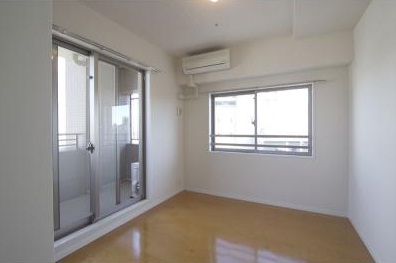 Other room space. Western style room