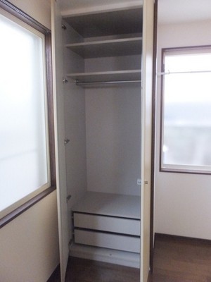 Receipt. Storage space