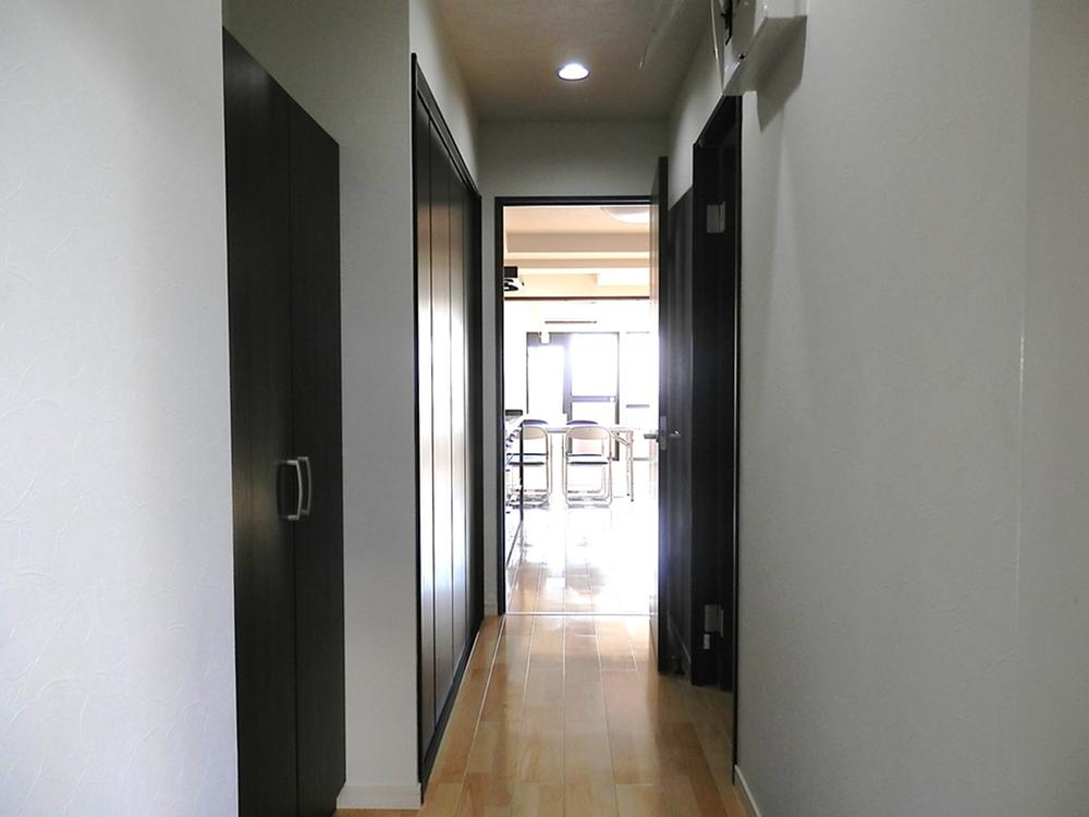 Other introspection. Corridor (November 2013) Shooting
