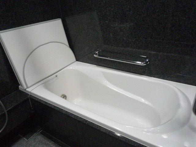 Bathroom. Indoor (September 2013) Shooting