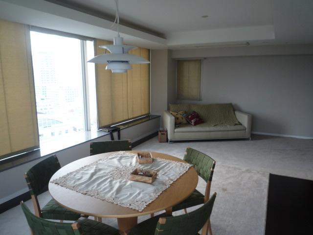 Living. Indoor (September 2013) Shooting ※ Furniture is not included.