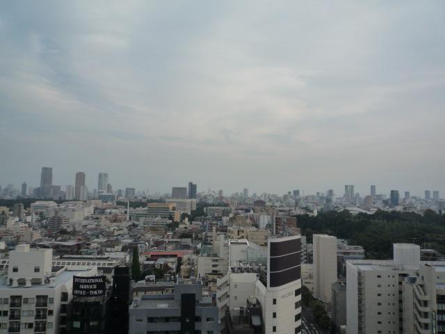 View photos from the dwelling unit. View from local (September 2013) Shooting