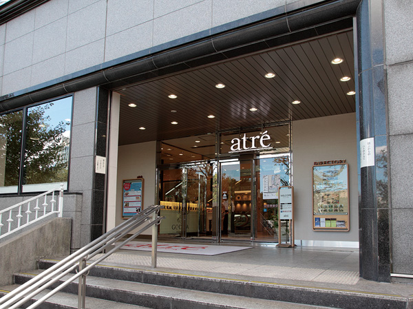 Surrounding environment. Seijo Ishii Atre Yotsuya store (a 12-minute walk ・ About 900m)