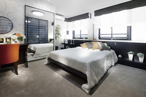 Still clear there is wide at a bed with an attractive Western-style 1. Large walk-in closet is provided, Storage capacity is also abundant.  ※ Indoor photo three points B type menu plan model room