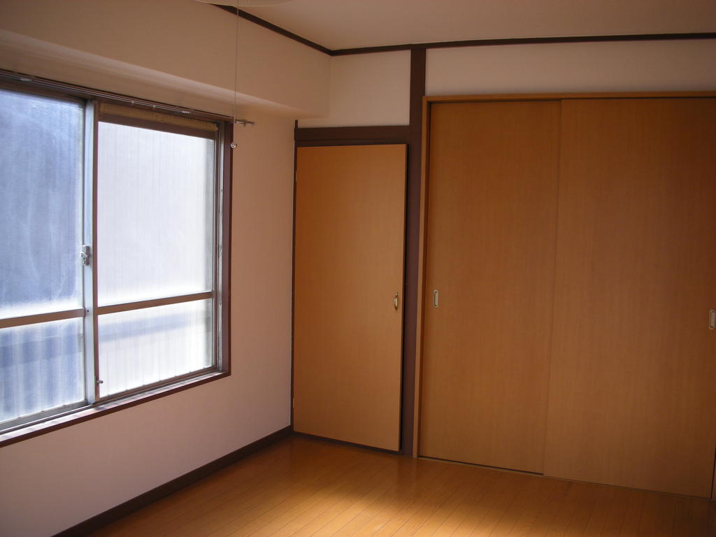 Other room space. Storage space it has plenty