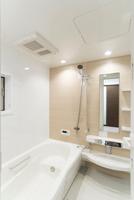 Same specifications photo (bathroom). Always with a clean bathroom dryer not even ac- cumulate air