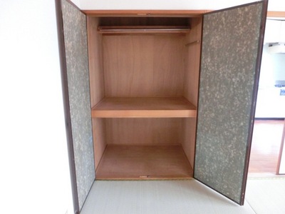 Receipt. Storage space