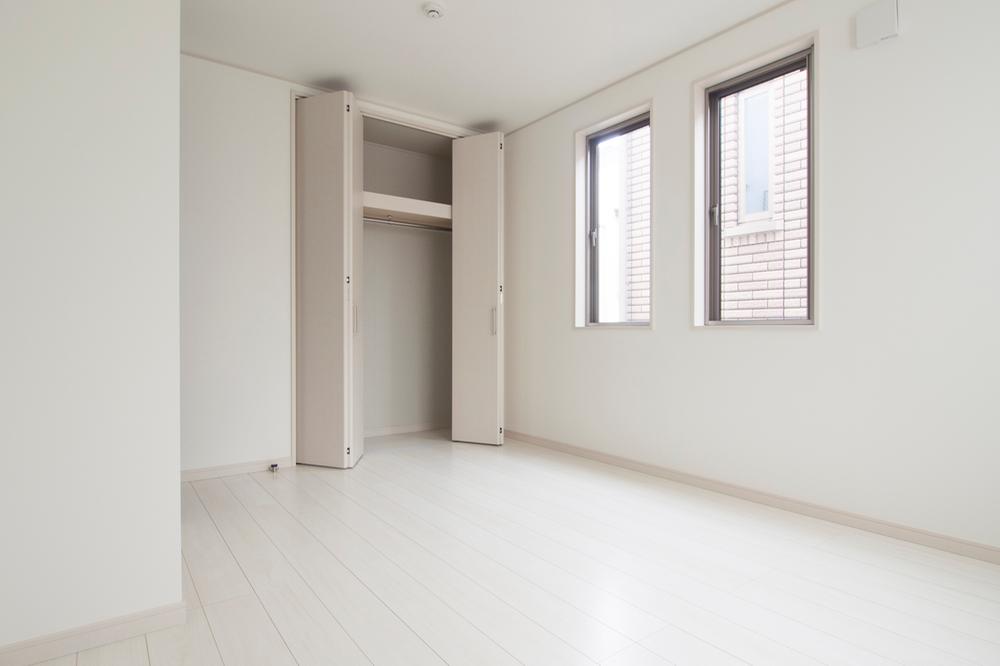 Non-living room. Indoor (11 May 2013) Shooting