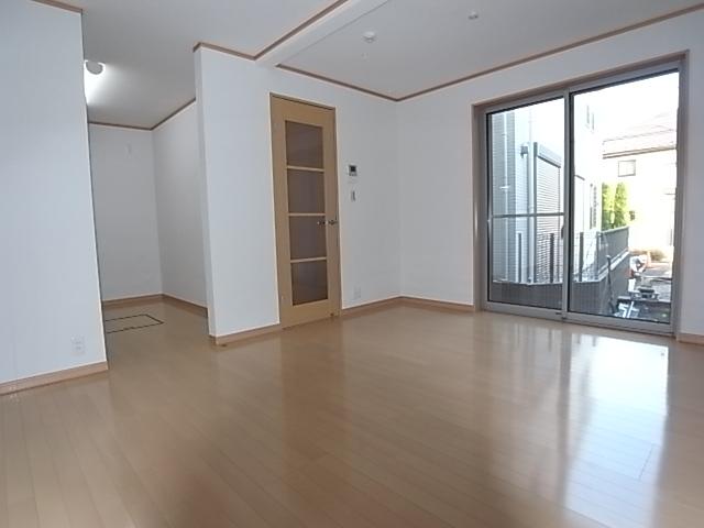 Same specifications photos (living). Living example of construction