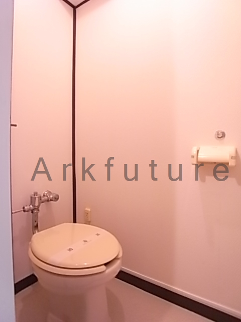 Toilet. Bus toilet by!