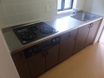 Kitchen. System Kitchen 3-burner stove