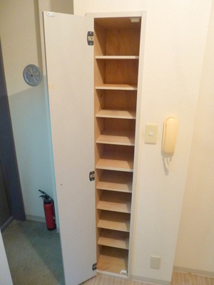 Other Equipment. ☆ Shoe box ☆