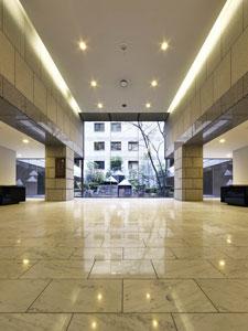 Entrance. Common areas
