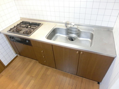 Kitchen.  ☆ 3-neck gas stove kitchen ☆