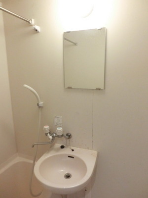 Washroom.  ☆ Wash basin ☆