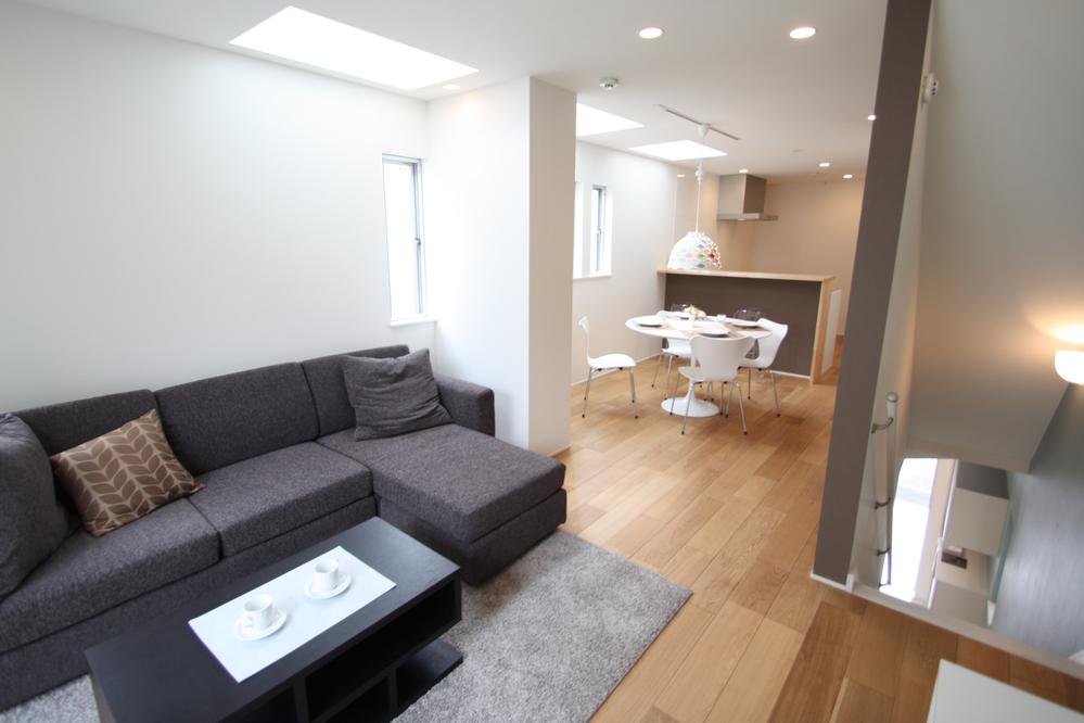 Living. Indoor (April 2013) Shooting