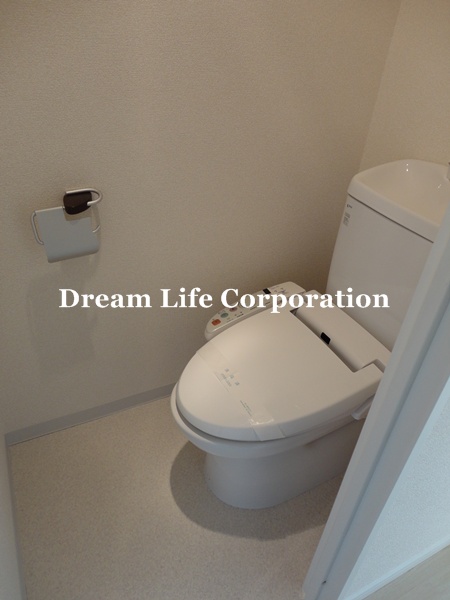 Toilet.  ※ In fact the we use the photos in the same building may be different. 
