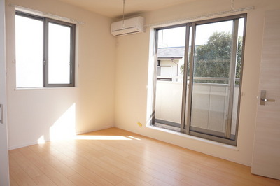 Other room space. Dihedral angle lighting room