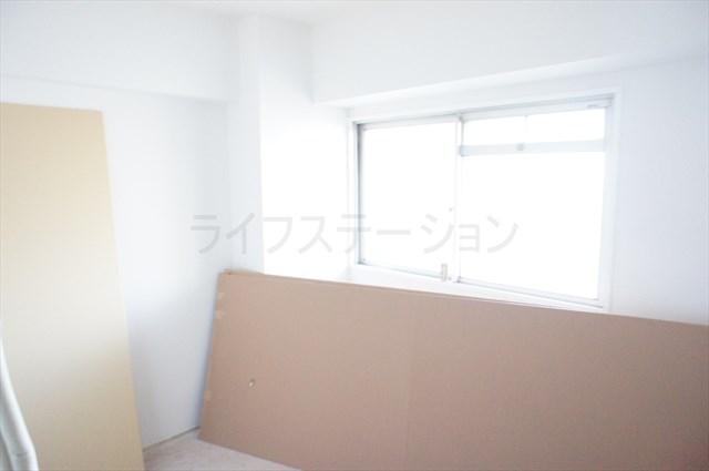 Non-living room. Day is good ☆