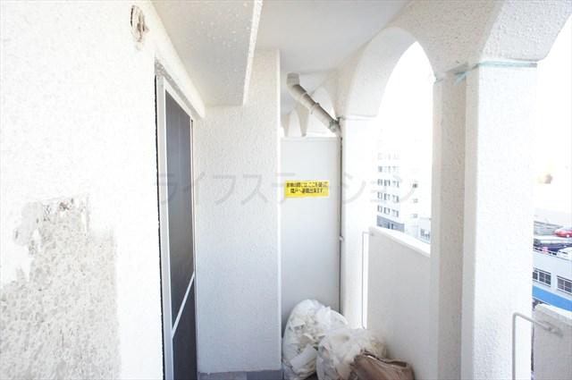 View photos from the dwelling unit. Local (December 15, 2013) Shooting