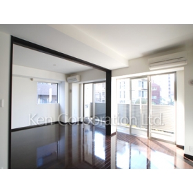 Living and room. Shoot the same type the fourth floor of the room. Specifications may be different.