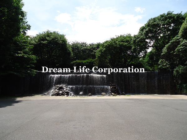 park. 978m to Shinjuku Central Park (park)