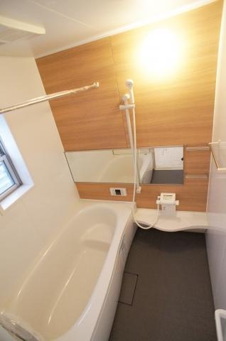 Bathroom. Indoor (September 2013) Shooting