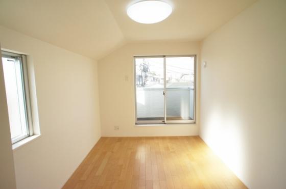 Non-living room. Indoor (September 2013) Shooting