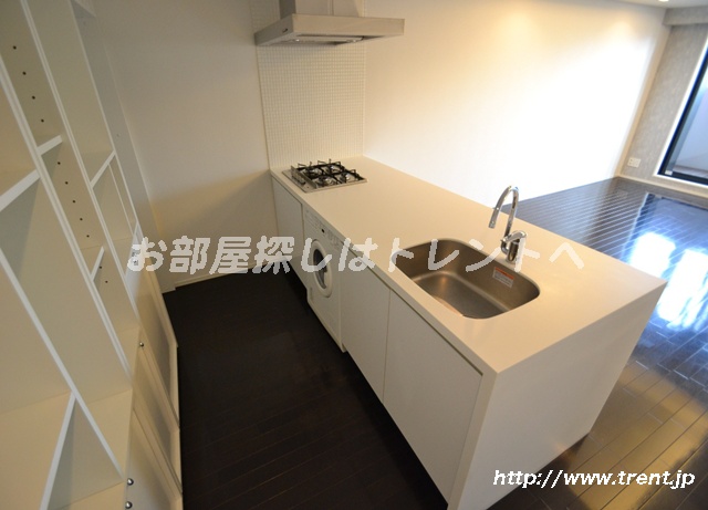 Kitchen. The room (11th floor of 1LDK type of the same building ・ Use a photo of 56 square meters)