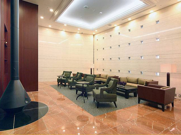 Shared facilities.  [Lounge] It was provided with a lounge to further the back of the cascade hall. Peaceful a place of chat of warmth.