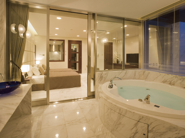 Shared facilities.  [Guest rooms] Was the hospitality in the form, Guest Room of the hotel feeling.