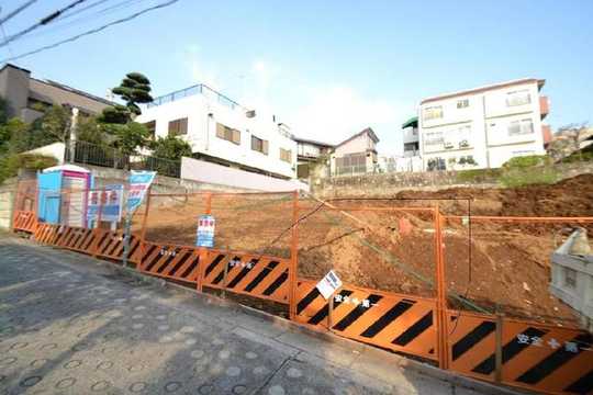 Local land photo. Local Photos (1) 2013 October 31, 2008 shooting