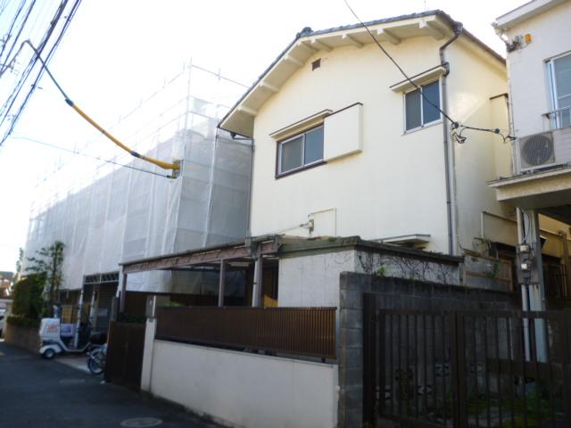 Local land photo. Local (10 May 2013) Shooting