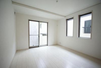 Non-living room. Indoor (July 2013) Shooting