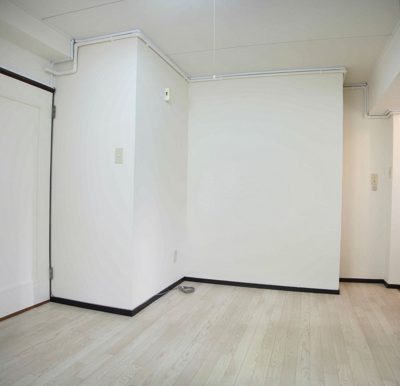 Living and room. Also put in a room dining table!