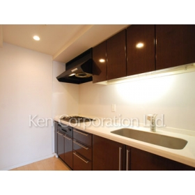 Kitchen. Shoot the same type second floor of the room. Specifications may be different.