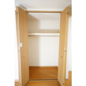 Receipt. The room is a picture of the same type.