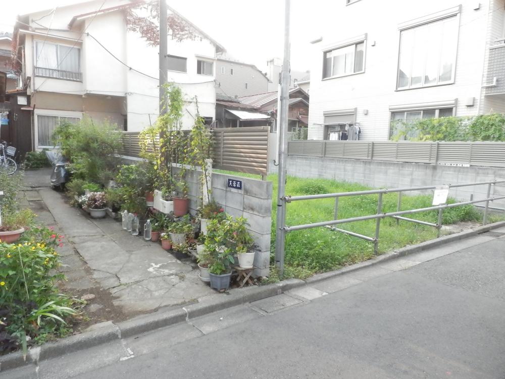 Local photos, including front road