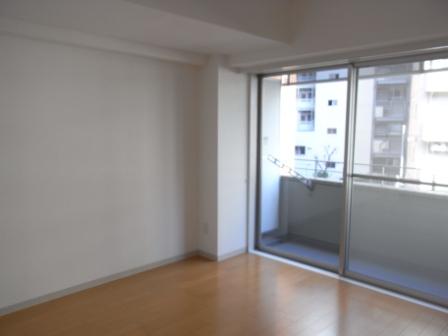 Living and room. 2014 January flooring re-covering