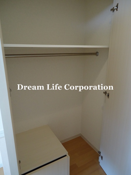 Receipt.  ※ In fact the we use the photos in the same building may be different. 