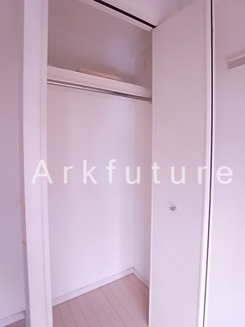 Receipt. Closet there! 