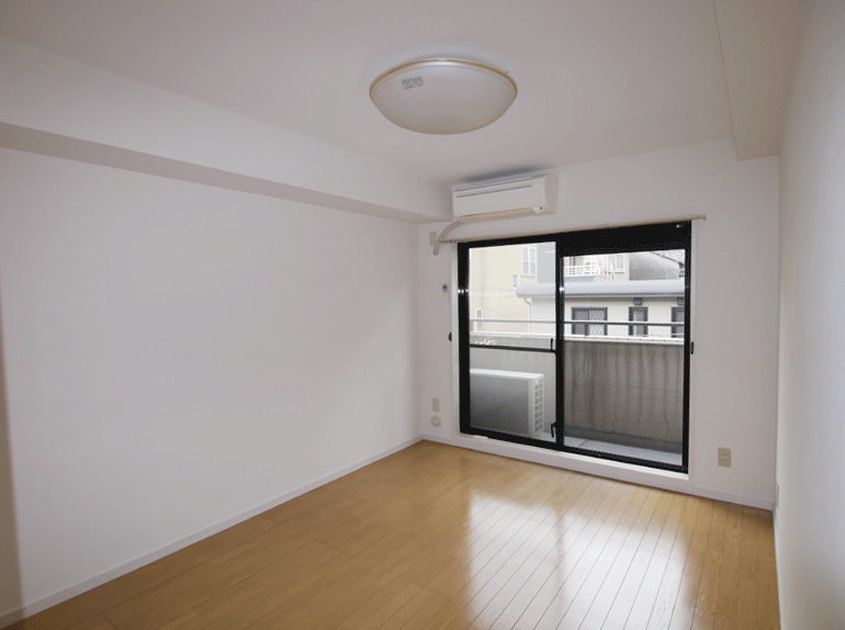 Tokyo Nishi-Shinjuku, Shinjuku-ku, 4