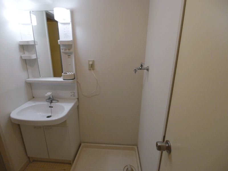 Tokyo Nishi-Shinjuku, Shinjuku-ku, 4