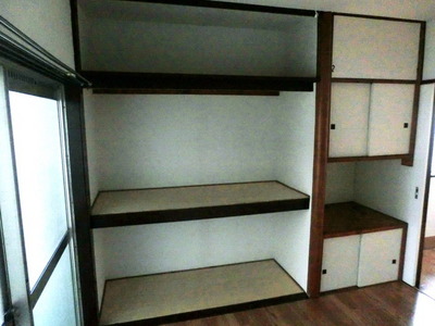 Receipt. Baggage is also a lot of fits