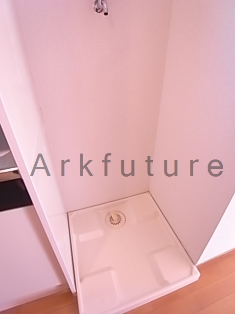 Other Equipment. There is storage room washing machine! 