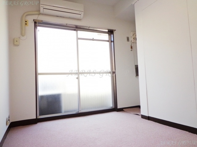 Other room space. room