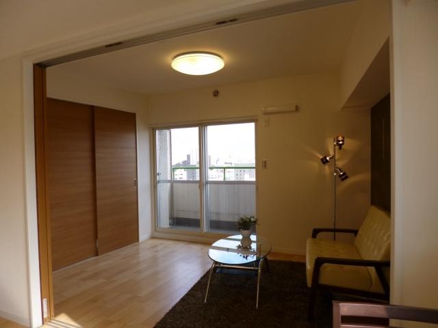 Non-living room. Western-style (1)